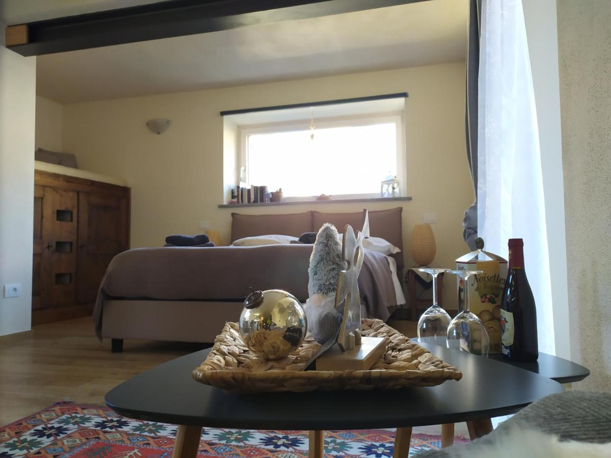 Maison Soleil - Chiara Suite Aosta Zewnętrze zdjęcie